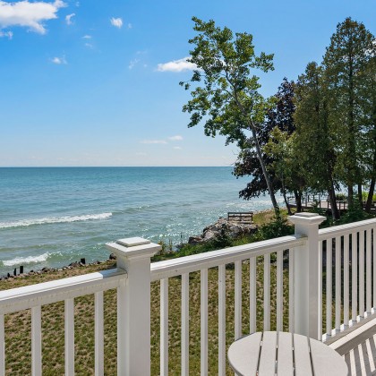 17 Tamarack