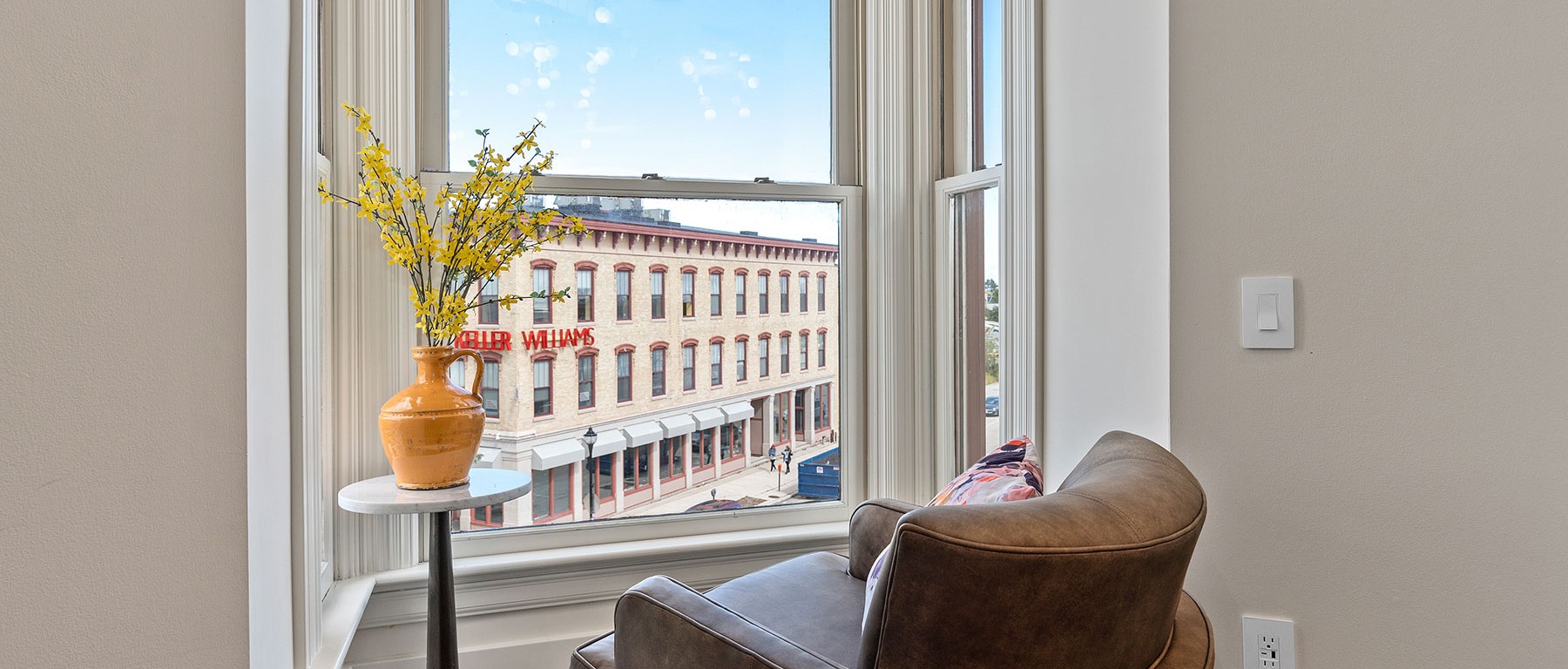 16 ZMO Condo